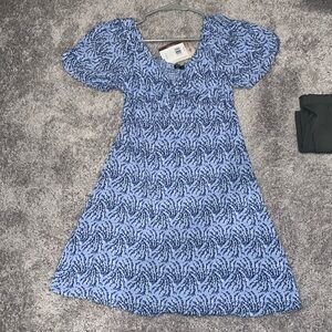 Baby blue dress